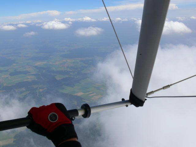 Flug mit Tobi ber die Basis (54)